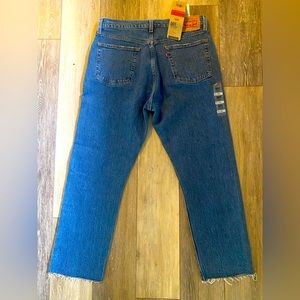 Levi’s 501 Cropped women’s size 31-NWT